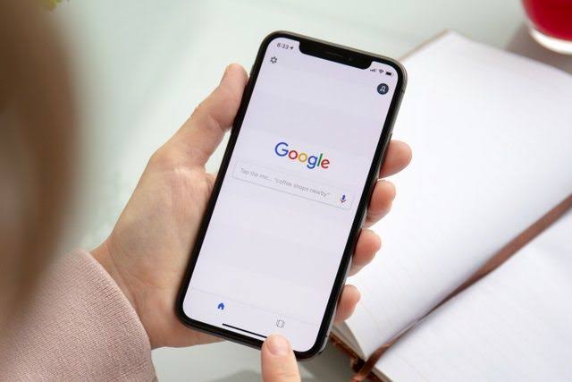 How to clear Google search history on iPhone 2021